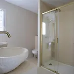 Lecko House Avec Piscine Willa