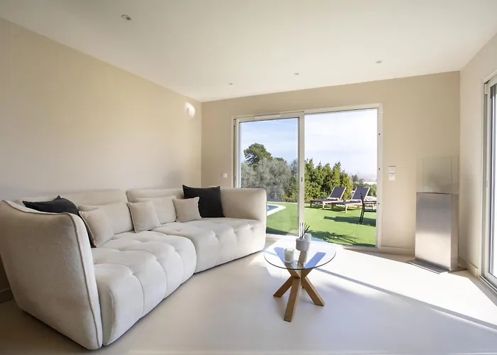 Lecko House Avec Piscine