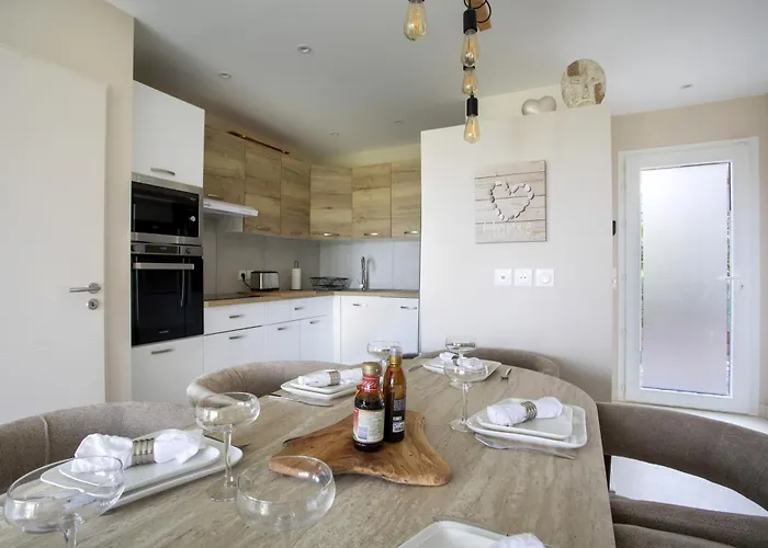 Lecko House Avec Piscine *